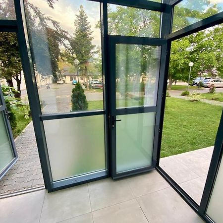 Zen House Apartment Buzau Luaran gambar