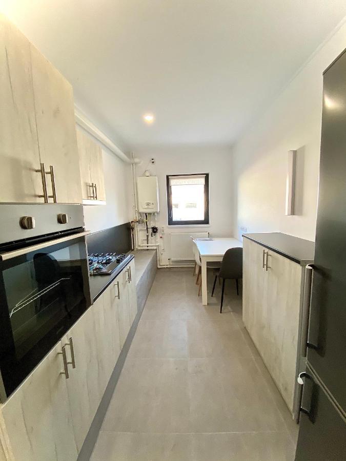 Zen House Apartment Buzau Luaran gambar